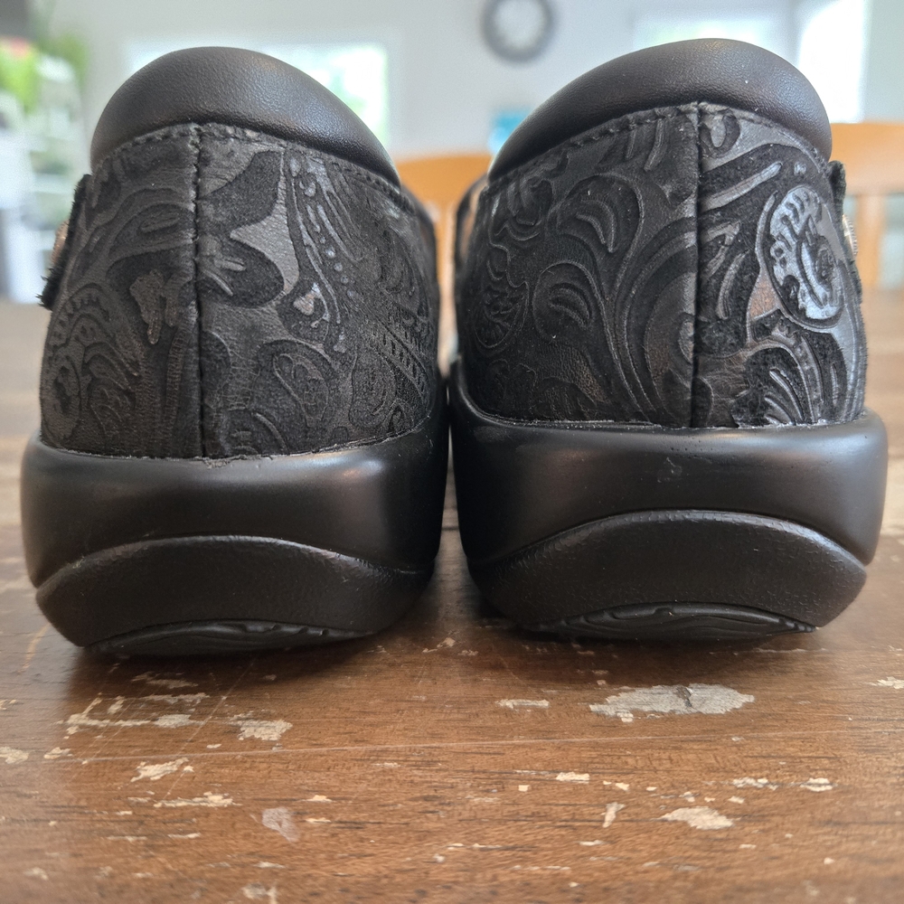 ALEGRIA Black Embossed Slip-On Shoes - Picture 6 of 10